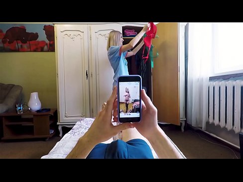 ❤️ La demi-sœur a fait jouir son frère juste avant que maman ne rentre à la maison. ❤️❌ Porno at fr.xxxifuck.ru ❤