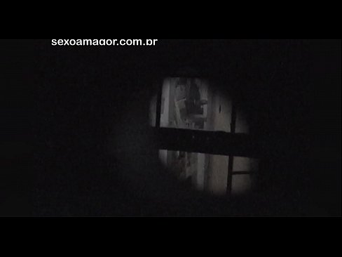 ❤️ Blondie se fait secrètement filmer par un voyeur du quartier caché derrière des briques creuses. ❤️❌ Porno at fr.xxxifuck.ru ❤